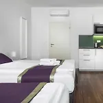 Elizabeth Hotel