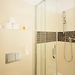 Elizabeth Hotel 4*