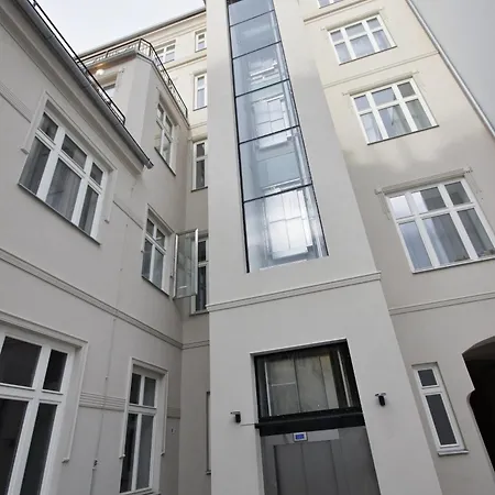 Hotel Elizabeth 4*
