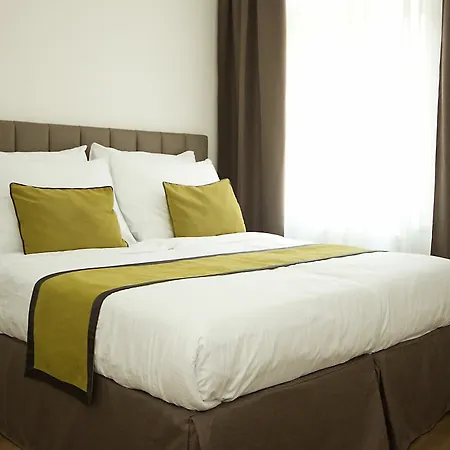 Elizabeth Hotel 4*